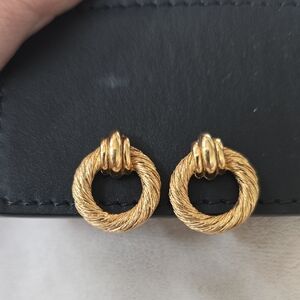 Dior Elegant Gold Hoop vintage Earrings